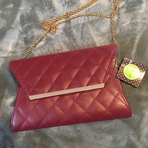 NWOT Kelly & Katie Burgundy Quilted Clutch Handbag